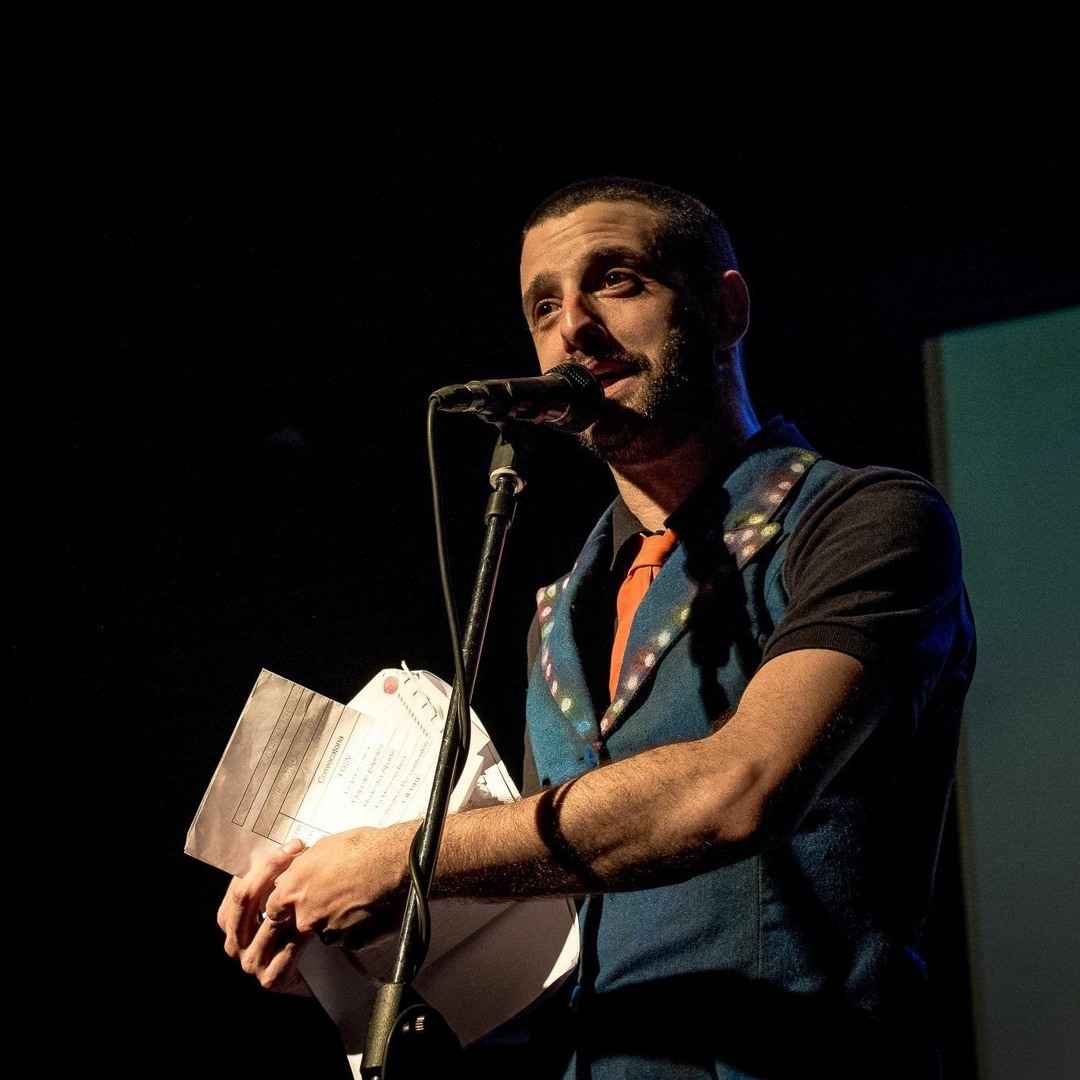“Sinfonía completa de canciones inconclusas”. 