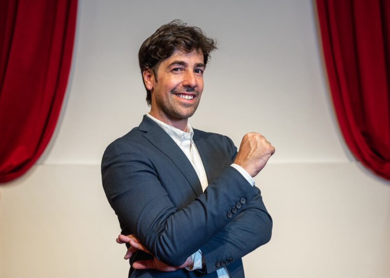 Show a cargo de La Liga de la Educación: presenta Willy Magia