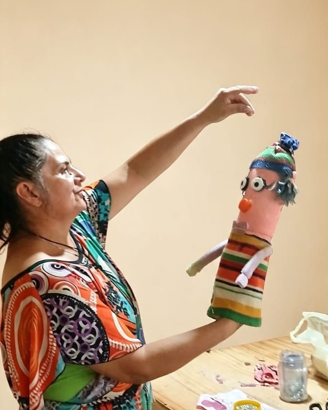 “Taller de construcción de títeres con reciclaje”
